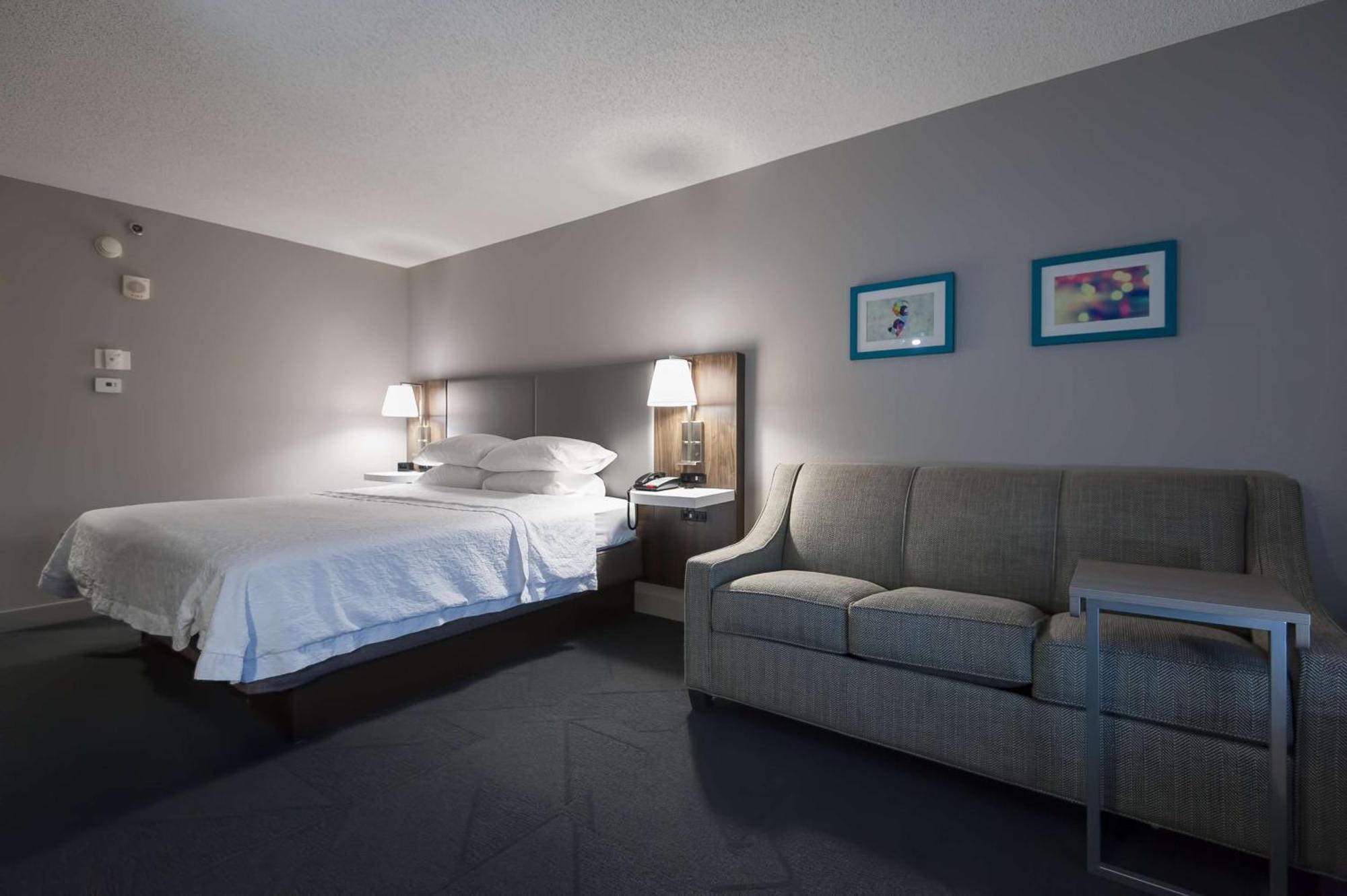 Hampton Inn East Windsor Exterior foto